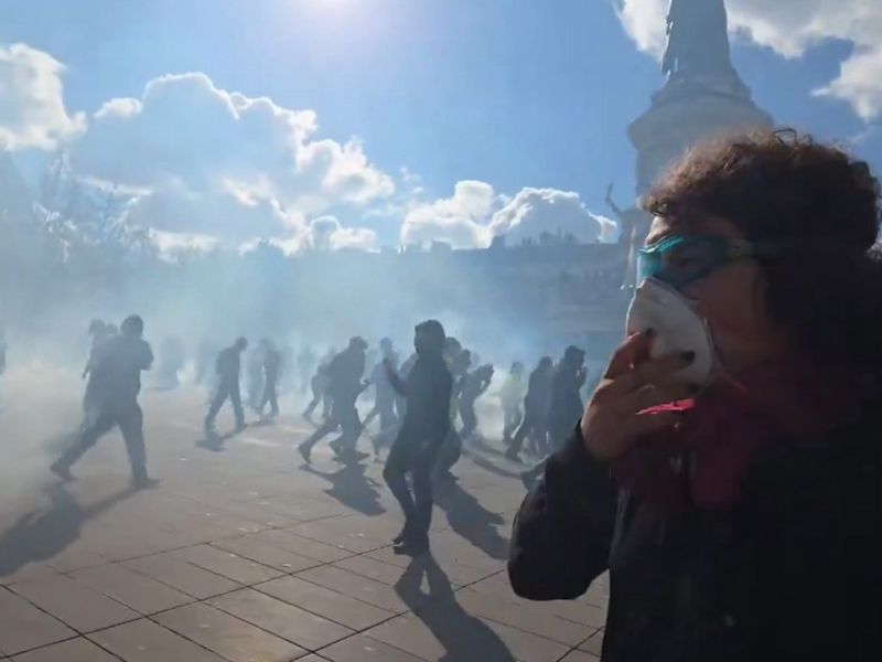 Eskalacija nasilja na protestima u Francuskoj: Uhapšeno 166 osoba, zabilježeni napadi na policiju i požari