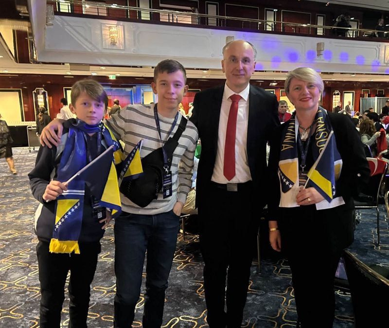 Veliki uspjeh u Berlinu: Svi predstavnici Bosne i Hercegovine nagrađeni medaljama na Einstein olimpijadi