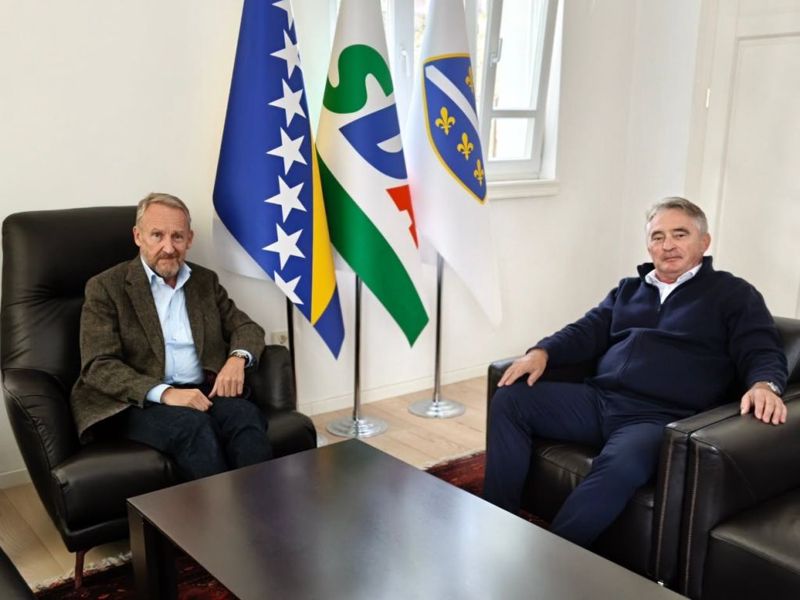 Izetbegović i Komšić razgovarali o implementaciji izbornih rezultata i formiranju vlasti