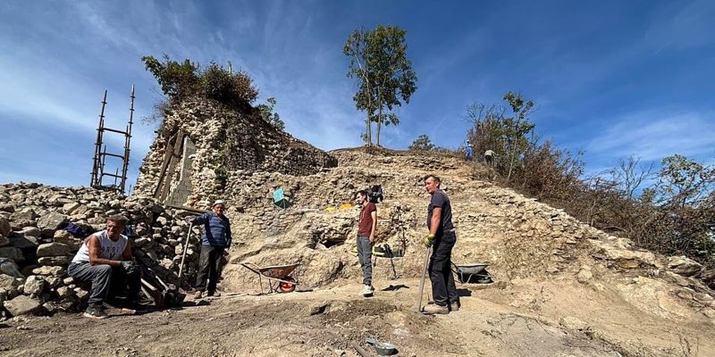 Značajna arheološka otkrića u Teočaku: Pronađena srednjovjekovna cisterna i vrijedni artefakti
