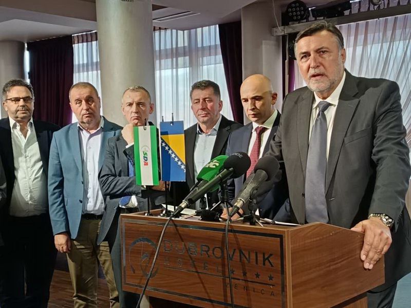 SDA pokrenula pregovore za formiranje vlasti u Zeničko-dobojskom kantonu s DF-om, SBiH-om i HDZ-om BiH