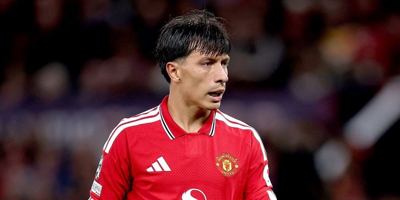 Fudbaleri Manchester Uniteda stali uz Martineza poslije otvorenih kritika na račun klupske uprave