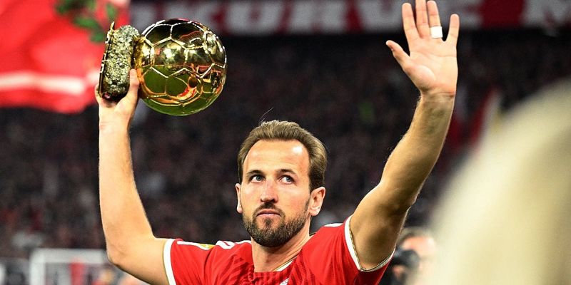 Slavlje u Minhenu: Harry Kane pred navijačima proslavio osvajanje Zlatne lopte