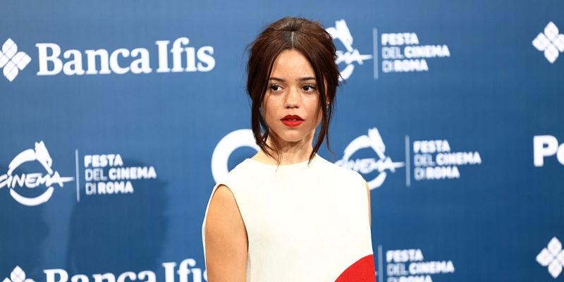 Jenna Ortega otvoreno o borbi s opsesivno-kompulzivnim poremećajem: Odrastanje uz osjećaj prolaska više vozova kroz glavu
