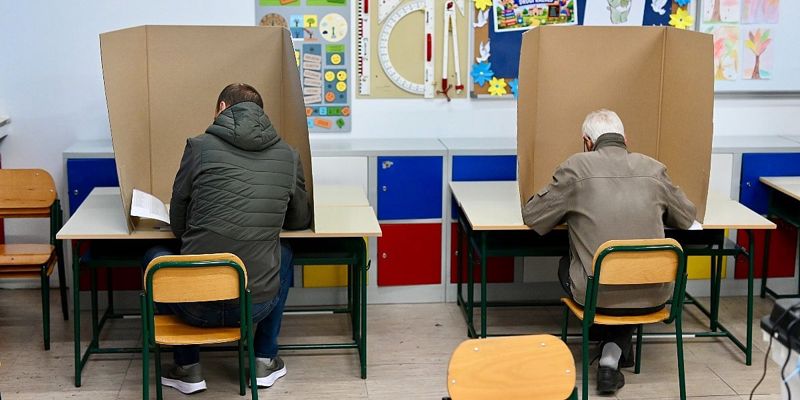 CIK BiH naložio otvaranje vreća i ponovno brojanje glasačkih listića u dvorani Zetra