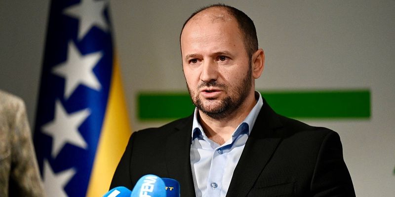 Muamer Zukić poručio: SDA samostalno bira partnere, Čović prelazi granice svojih nadležnosti