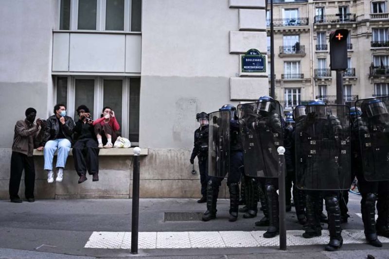 Francuska vlada ponudila obrazovne mjere, učenici poručuju da nastavljaju s protestima
