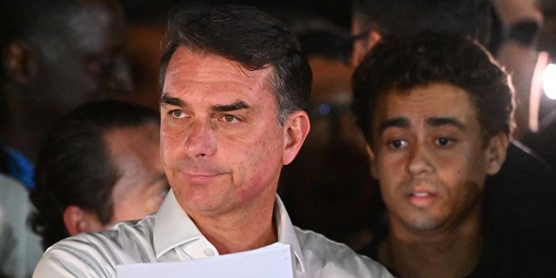 Trump pružio utočište Bolsonaru, ali se distancirao od njegovih tvrdnji o vođstvu u Brazilu