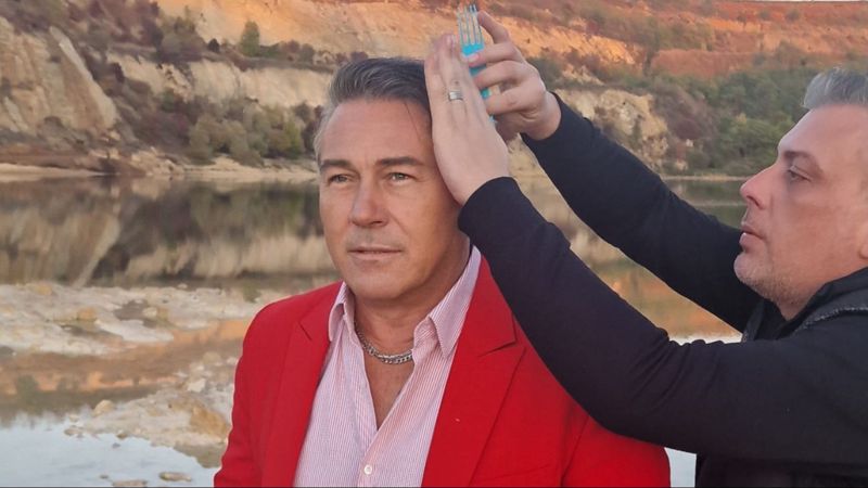 Halid Muslimović ponovo pred beogradskom publikom: Koncert u Sava Centru povodom 45 godina karijere