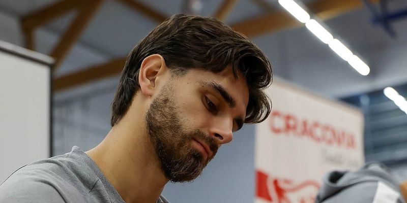 Finansijski problemi primoravaju Cracoviju na prodaju Ajdina Hasića već u januaru