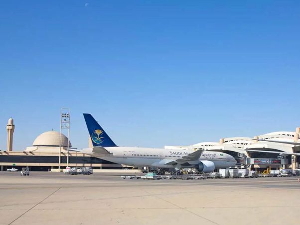 Međunarodni aerodrom u Rijadu obnavlja operacije na dva terminala poslije dvosedmičnog prekida