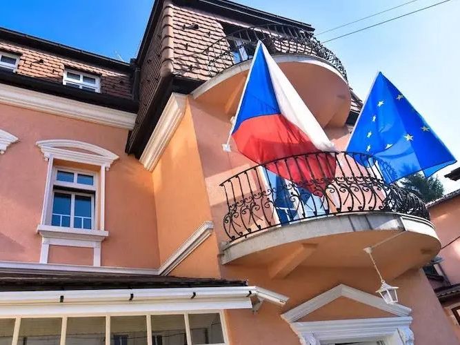Češka ambasada raspisala poziv: Bespovratna sredstva do 40.000 KM za lokalne inicijative