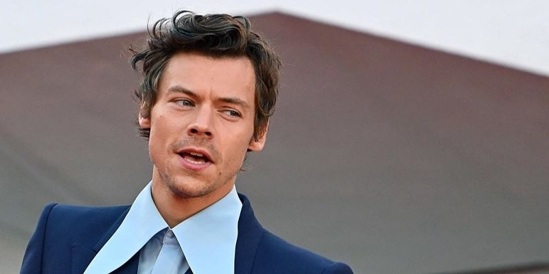Harry Styles doživio neugodan susret na ulicama New Yorka, muškarac koji je tražio autogram naknadno uputio izvinjenje