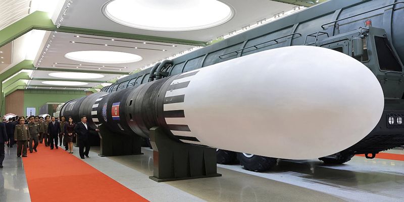 Sjeverna Koreja predstavila interkontinentalnu raketu Hwasong-20 uoči mogućeg susreta Kima i Trumpa