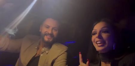 Muzički duet u automobilu: Anđela Stojković i Emir Đulović izveli pjesmu "Crne ptice"