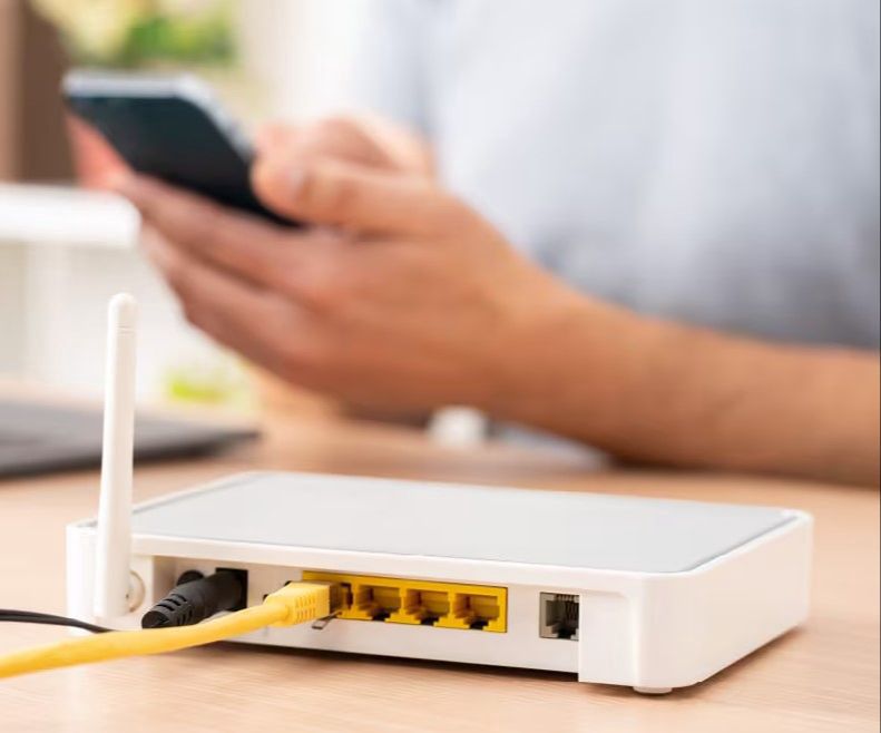 Zašto kućni internet usporava u večernjim satima i na koji način poboljšati brzinu