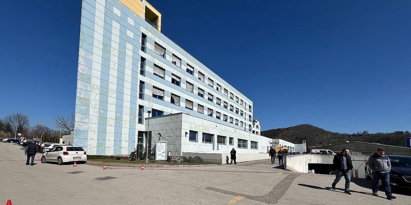 Značajan pad cijena lijekova za UKC Tuzla nakon e-aukcije: Ugovoreno 3,31 milion KM