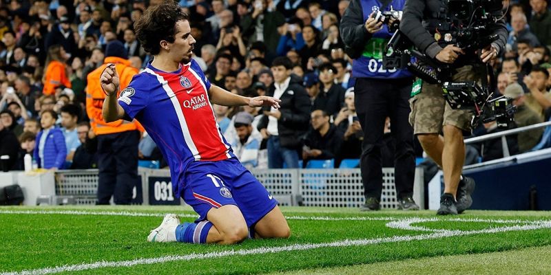 Fudbaleri Paris Saint-Germaina dominiraju na Etihadu: Manchester City u teškoj situaciji nakon prvog poluvremena