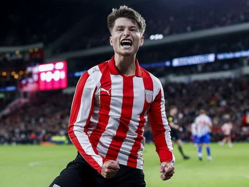 Esmir Bajraktarević pred transferom karijere: Manchester United prati bh. reprezentativca