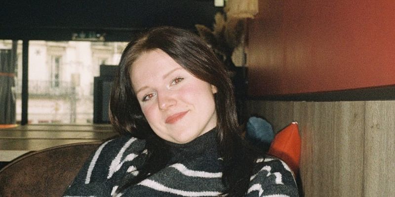 Minea Alimajstorović na osnovu djedovih ratnih zapisa iz opkoljenog Sarajeva kreirala film u Francuskoj