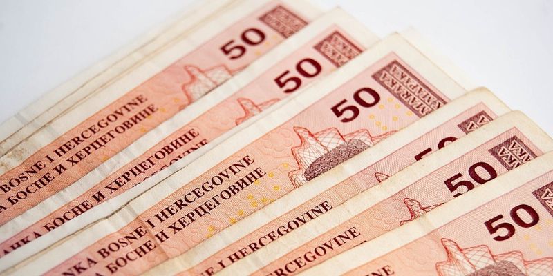 Prodaja sigurnih potraživanja Federacije BiH bankama ukazuje na manjak novca u budžetu
