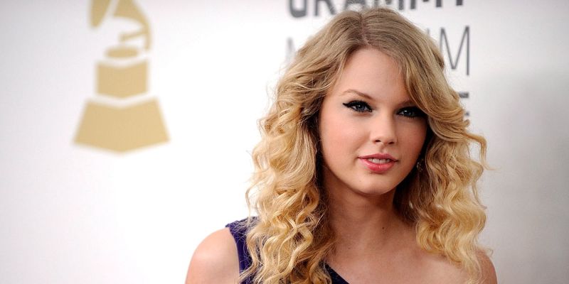 Dvadeset godina od prvog albuma Taylor Swift: Muzički put od debitantskog singla do historijske turneje