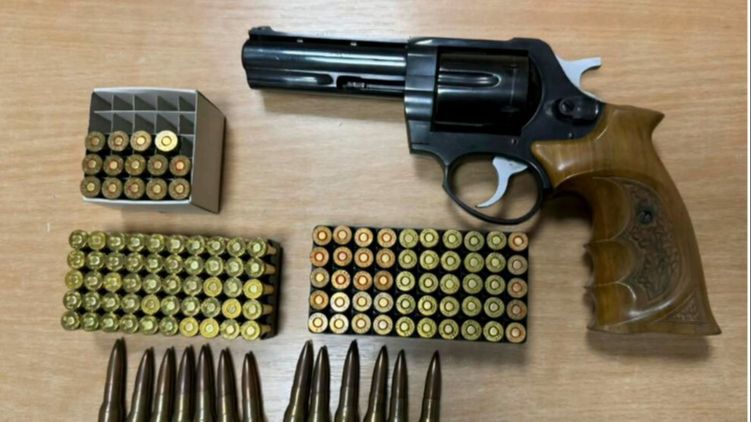 Uhapšen šef obezbjeđenja Prve banke zbog ugrožavanja pratnje direktora crnogorske policije