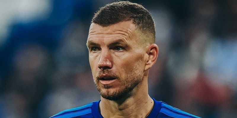 Džeko predvodi napad Schalkea u DFB-Pokalu protiv Dynama iz Dresdena