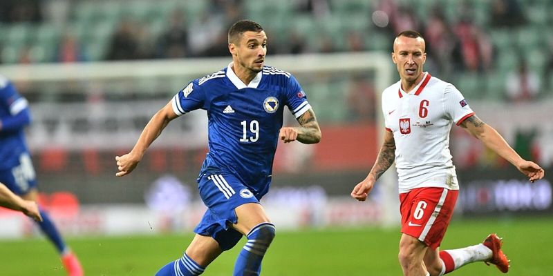Rade Krunić emotivnom porukom odao počast Edinu Džeki povodom završetka reprezentativne karijere