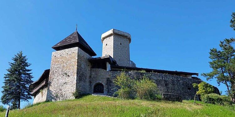 Osigurana sredstva od 244.000 KM za daljnju sanaciju Starog grada u Velikoj Kladuši