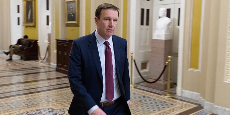 Demokratski senator Chris Murphy upozorava: Plan za nastavak vojnih operacija protiv Irana donosi opasnu eskalaciju