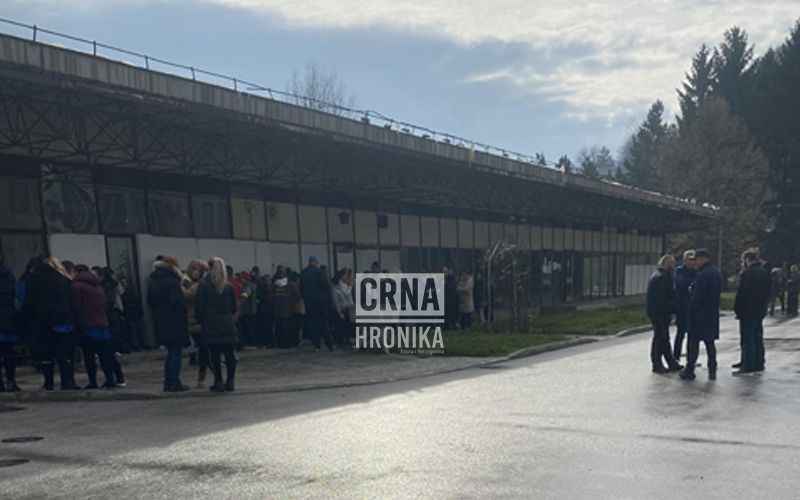 TRZ Hadžići dobio negativno mišljenje revizora: Milionski gubici, sporne nabavke i zapošljavanje bez konkursa