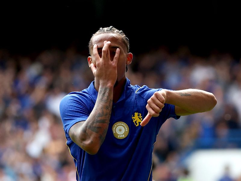 Chelsea bez ključnog napadača: Joao Pedro van stroja nekoliko sedmica