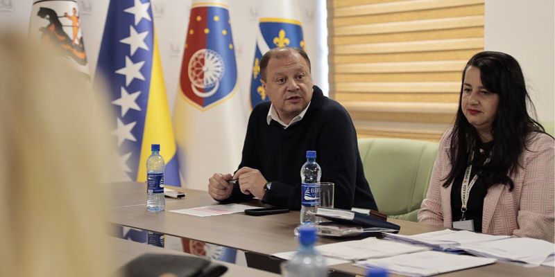 Općina Ilidža dodijelila deset novih ugovora za obuku nezaposlenih i procese digitalizacije: Prijave i dalje u toku