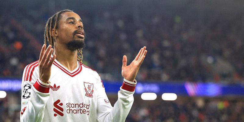 Uvjerljiva pobjeda Liverpoola uz hat-trick Barcole, slavio i Feyenoord