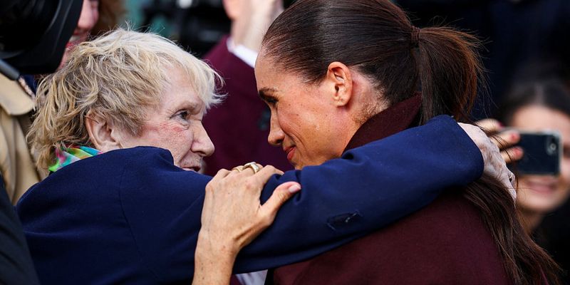 Princ Harry i Meghan Markle ponovo pred publikom u Velikoj Britaniji uz srdačan doček