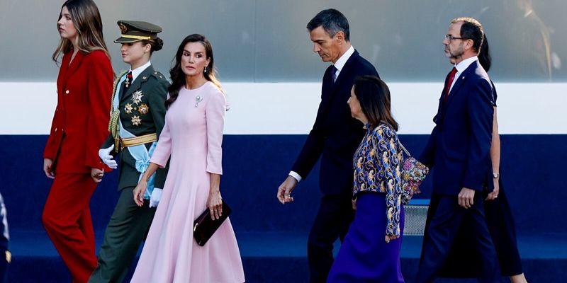 Španski premijer Pedro Sanchez izviždan i vrijeđan na vojnoj paradi u Madridu