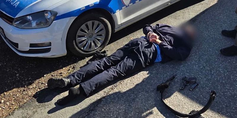 Hapšenje petorice pripadnika MUP-a RS: Uzimali novac od vozača za nepostojeće saobraćajne prekršaje