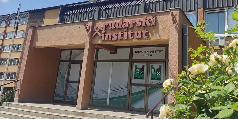 Rudarski institut u Tuzli oglasio prodaju poslovnog kompleksa putem javnog poziva
