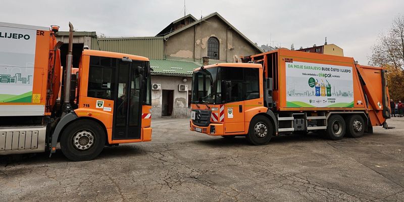 KJKP „Rad“ osavremenio vozni park: Stigla dva nova kamiona, očekuje se i treće vozilo