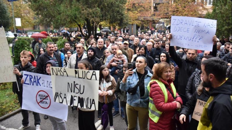 Protesti u Goraždu: Građani traže hitno zatvaranje deponije Šišeta i čist zrak