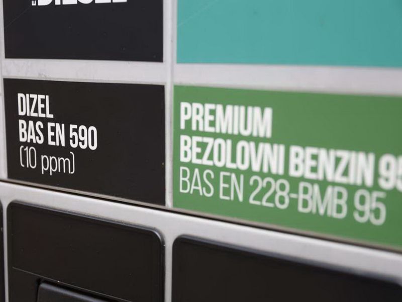 Kretanje cijena goriva u Federaciji BiH: Dizel poskupio, benzin zabilježio pad