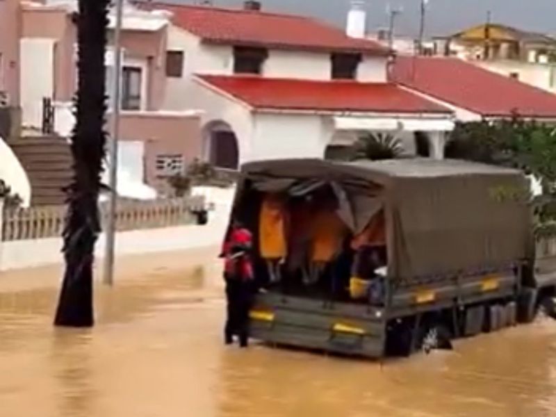 Tragične posljedice razornih poplava u Španiji: Najmanje četiri žrtve i velika materijalna šteta