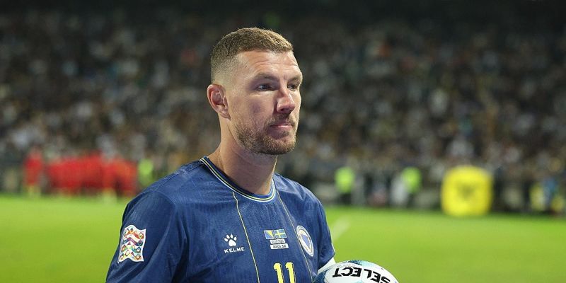 Edin Džeko uputio čestitku bivšim saigračima nakon velike pobjede nad Poljskom