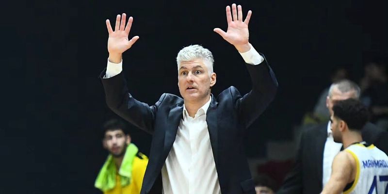 Incident u hotelu uoči meča: Pao lift sa košarkašima, FIBA odbila odgoditi susret