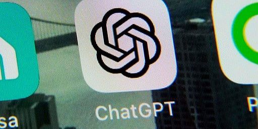 OpenAI nadogradio ChatGPT ekstenziju: Vještačka inteligencija sada može upravljati otvorenim karticama i historijom pregledanja