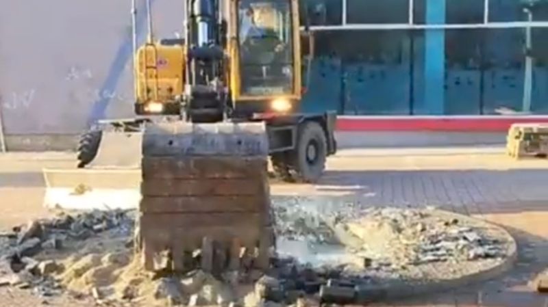 Uklanjanje fontane u centru Bihaća izazvalo burne reakcije javnosti