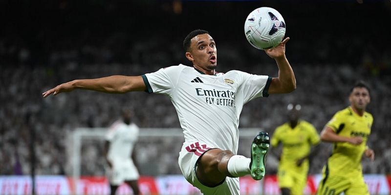 Liverpool planira zimske promjene: Moguć povratak Alexandera-Arnolda i dolazak Alexa Scotta