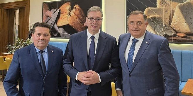 SDS poziva novu vlast u Srbiji na objavu evidencije imovine političara iz Republike Srpske