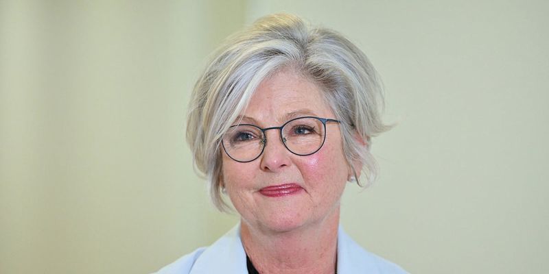 Australijska zastupnica Helen Haines teško povrijeđena nakon što ju je udario automobil, vozač priveden
